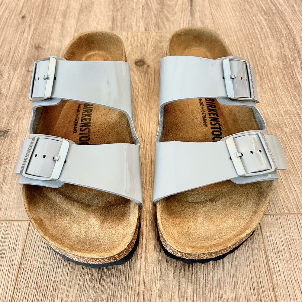 Like New! Birkenstock Arizona Slides